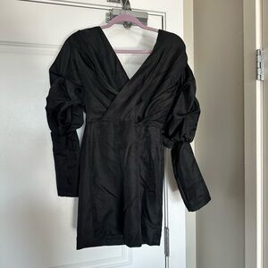 PrettyLittleThing Elegant Black Dress